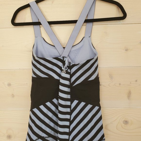 Lulu Lemon Tank - Picture 2 of 2
